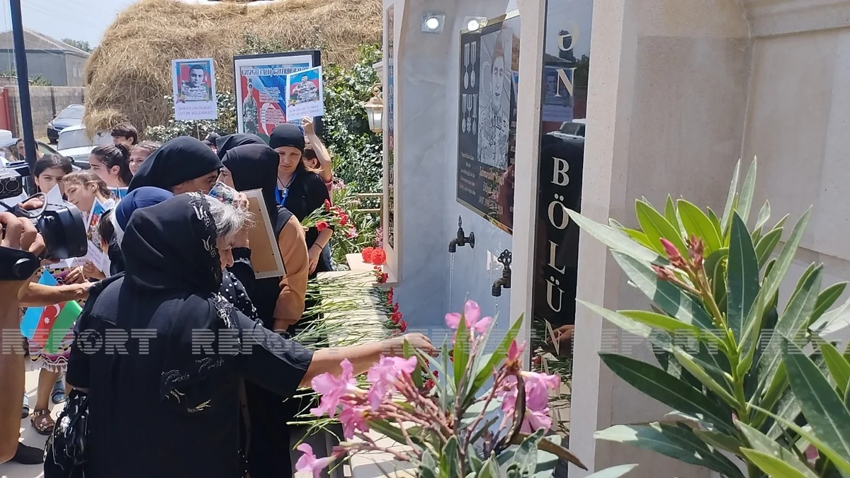 Vətən müharibəsi şəhidinin xatirəsinə inşa edilən bulağın açılışı olub