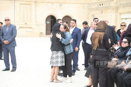 Xalq artisti Aftandil İsrafilov dəfn edilib - YENİLƏNİB-2