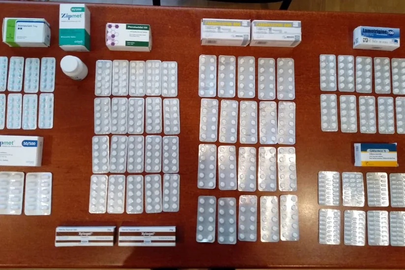 İrandan gələn yük maşınından dərman preparatları götürülüb