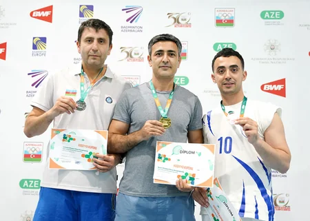 Azərbaycanın dövlət qurumlarının əməkdaşları arasında badminton yarışı keçirilib