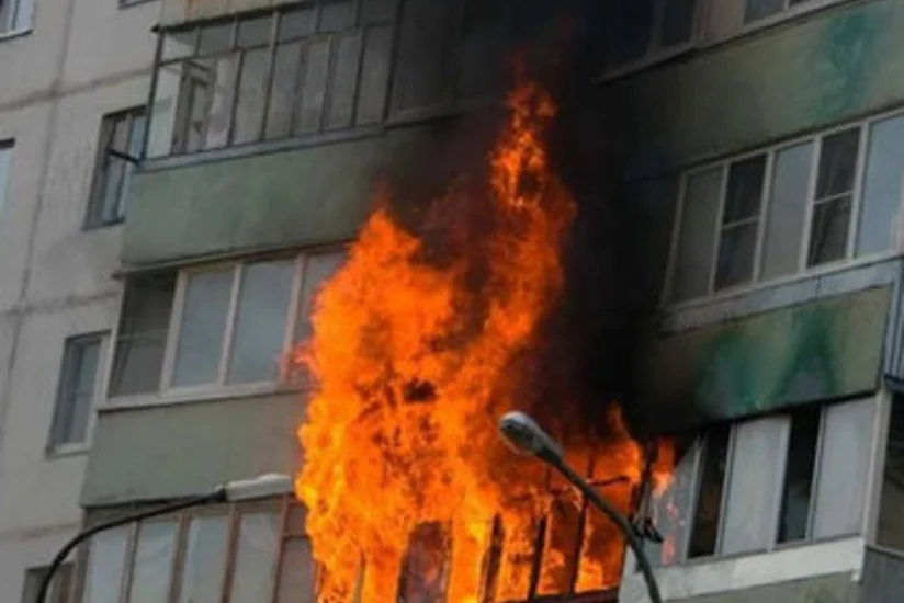 ​Bakıda yaşayış binasında yanğın olub