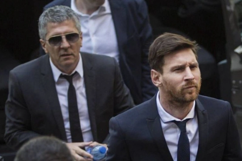 Barselona Messinin atası ilə danışıqlara başlayıb