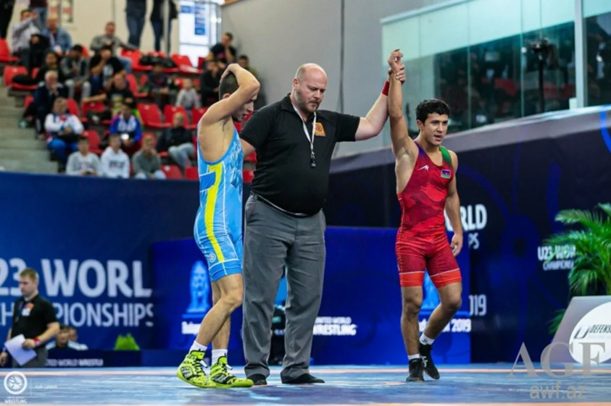 Dünya çempionatı: Azərbaycan güləşçisi erməni rəqibinə qalib gəlib - VİDEO
