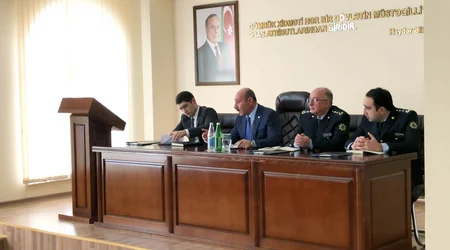 DGK-da Yaşıl dəhliz sisteminin tətbiqi ilə bağlı sahibkarlarla görüşlər keçirilib