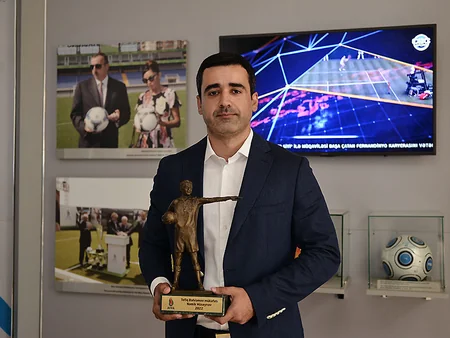 Tofiq Bəhramov mükafatının sahibləri mükafatlandırılıb