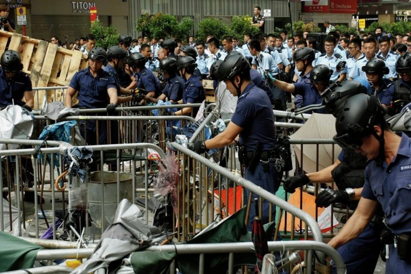 Protests in Hong Kong: 37 people detained