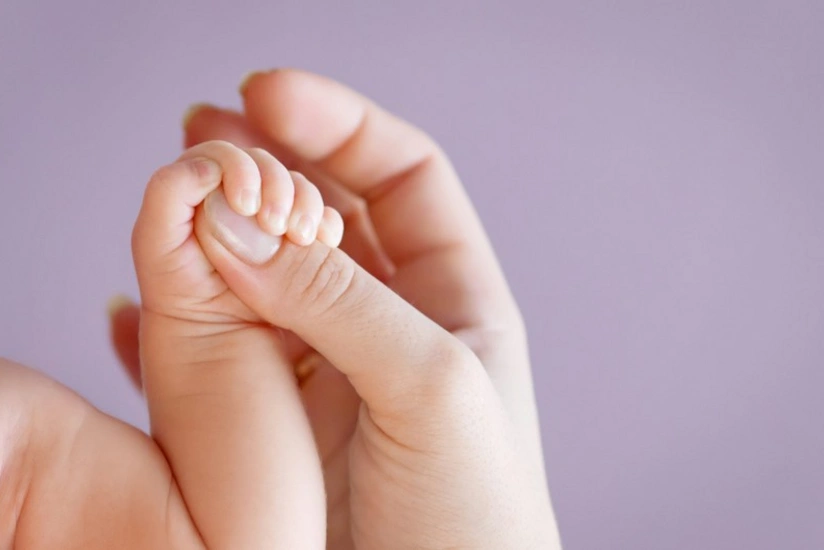 Azərbaycanda son bir il ərzində 27 uşaq övladlığa verilib