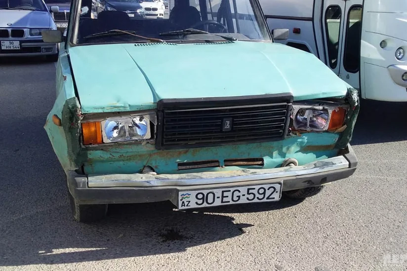 Bakıda yol qəzası baş verib  - FOTO