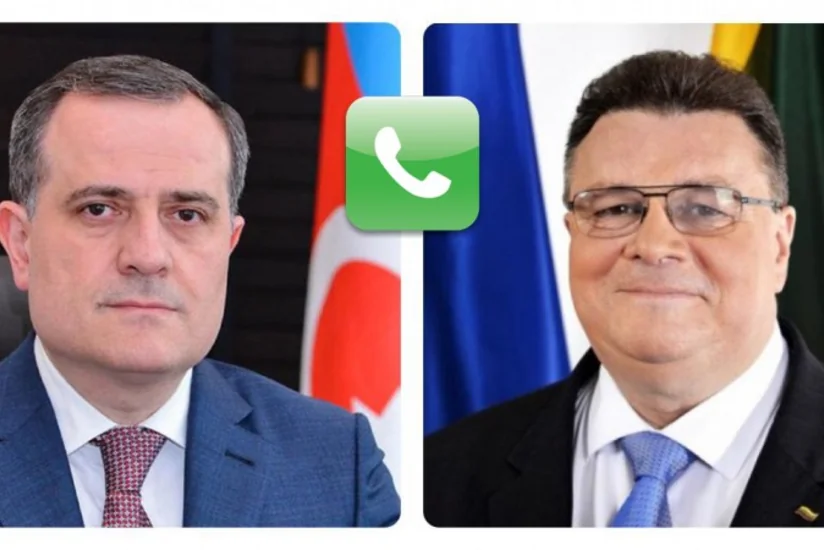 Ceyhun Bayramov litvalı həmkarı ilə telefonla danışıb