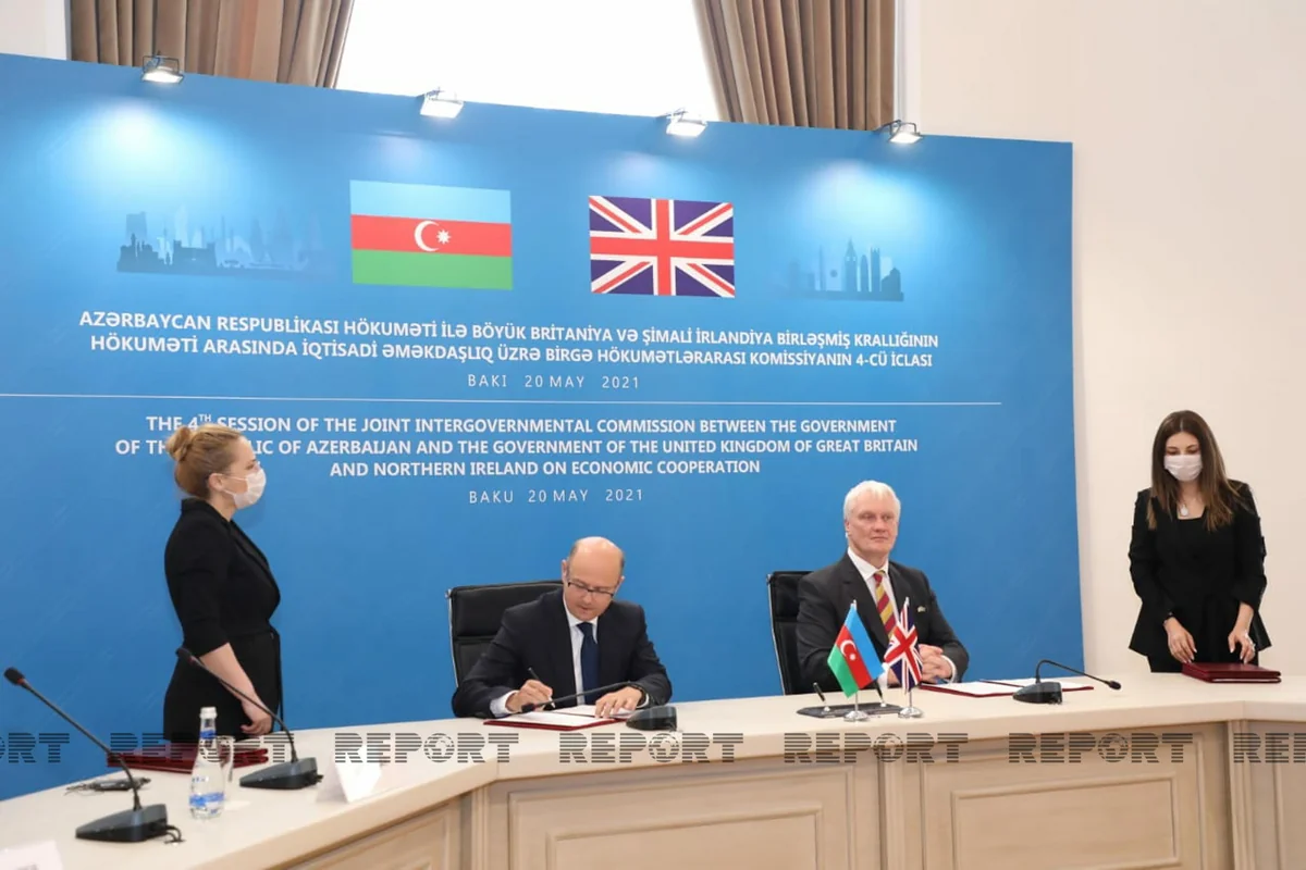 Azerbaijan, UK sign two documents