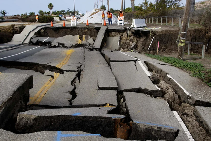 Kaliforniyada torpaq sürüşmələri və daşqınlar nəticəsində ölənlərin sayı 20 nəfərə çatıb