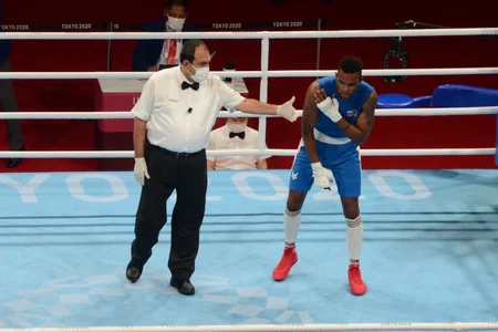 Tokio-2020: Azərbaycan boksçusu yarımfinala yüksəlib