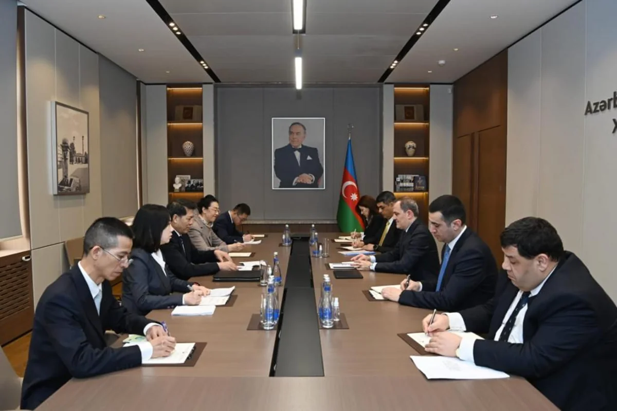 Azerbaijani FM meets with China’s special rep for Eurasian affairs