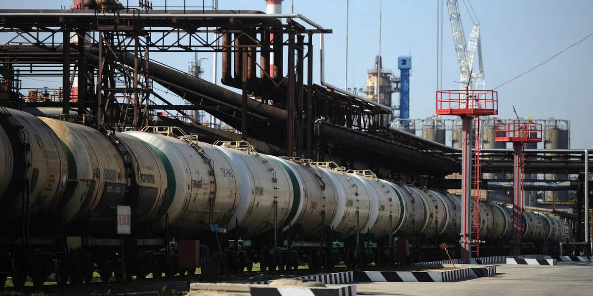 Россия повышает экспортную пошлину на нефть
