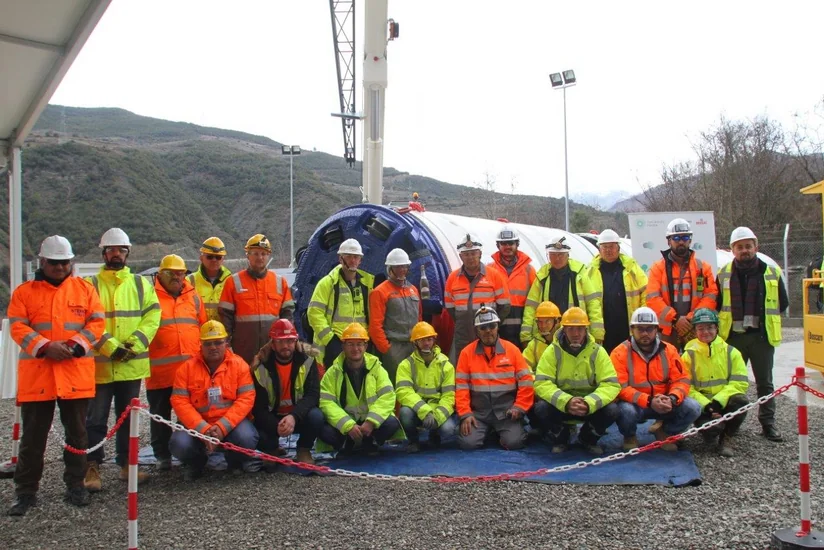 Albaniyada TAP üzrə mikrotunelin inşasına başlanılıb