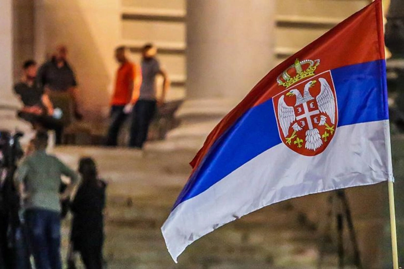 Serbiya və Monteneqro bir-birlərinin səfirlərini ərazilərindən çıxarır