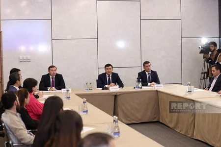 Bakıda media qurumları ilə biznes mühiti müzakirə olunub
