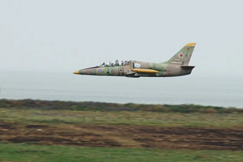 Russian military jet crashes, two pilots missing