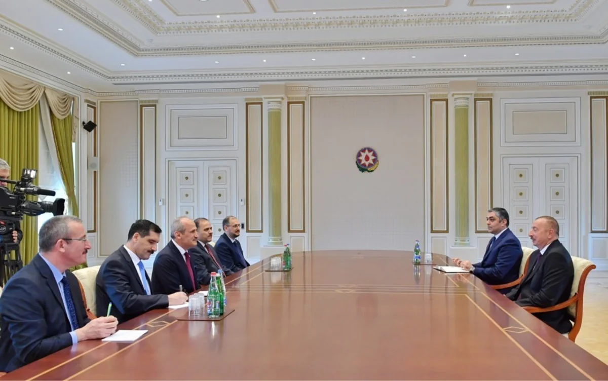 President Ilham Aliyev receives delegation led by Turkish minister of transport and infrastructure