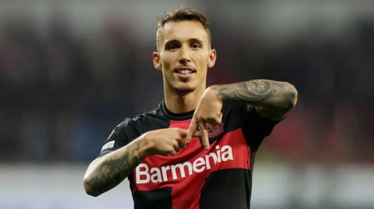 Milan Qarabağın rəqibinin futbolçusunu heyətinə qatmaq istəyir
