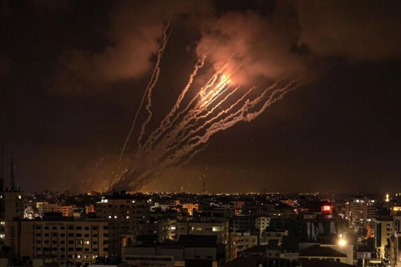 İsrail ordusu sakinlərə sığınacaqları tərk etməyə icazə verib