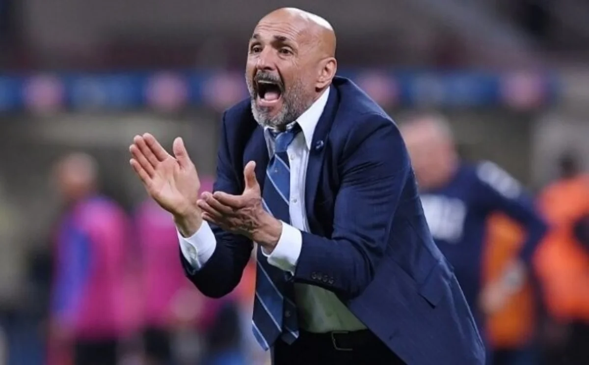 İtaliyanın Napoli komandasına yeni baş məşqçi təyin olunub 