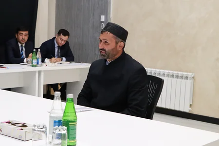 Dini Komitənin sədri Şamaxıda vətəndaşları qəbul edib
