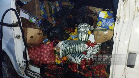 Hacıqabulda minik və yük avtomobilləri toqquşub, xəsarət alanlar var