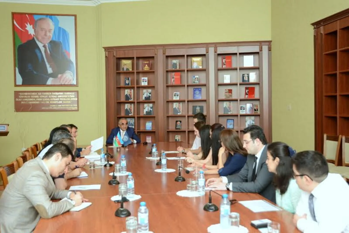 UNEC-in rektoru: “Hədəfə çatmaq üçün gənc kadrlara ehtiyacımız var”