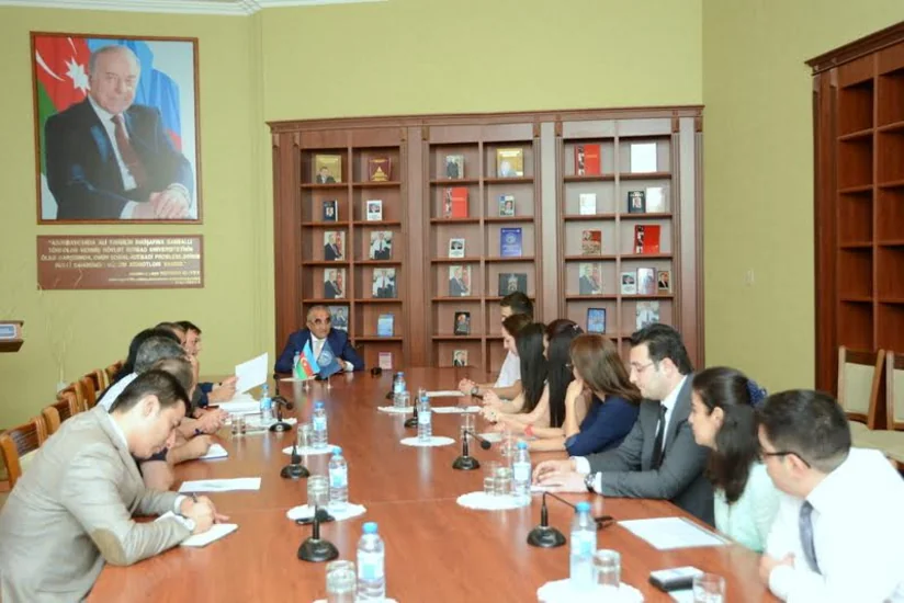 UNEC-in rektoru: “Hədəfə çatmaq üçün gənc kadrlara ehtiyacımız var”