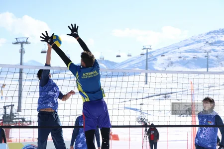 Qar voleybolu üzrə Azərbaycan çempionatının mükafatçıları bəlli olub