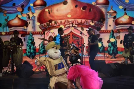 Heydər Əliyev Mərkəzinin parkında Xalq artisti Aygün Kazımovanın konserti olub