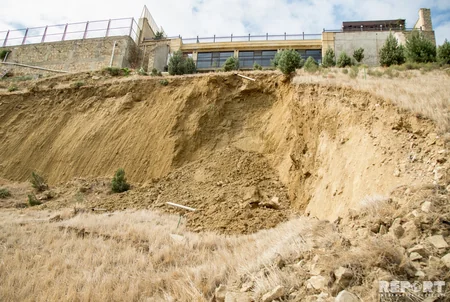 Badamdarda son durum: Kupçamız var, evlərimizi qoyub çıxmaq fikrimiz yoxdur - FOTO - VİDEO