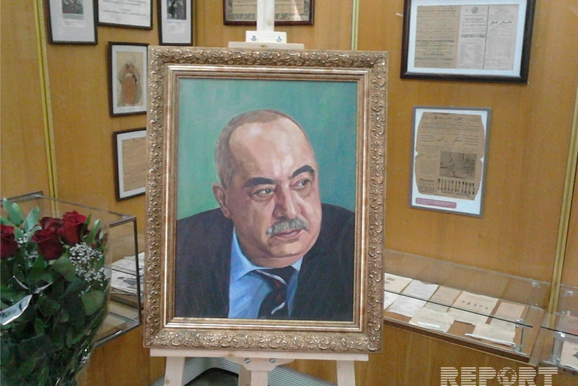 Yaşar Nurinin anım mərasimi keçirilib