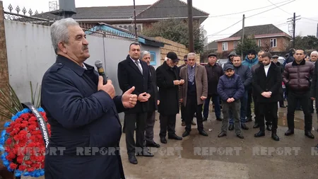 Lənkəranda Əməkdar artistin xatirə lövhəsi açılıb