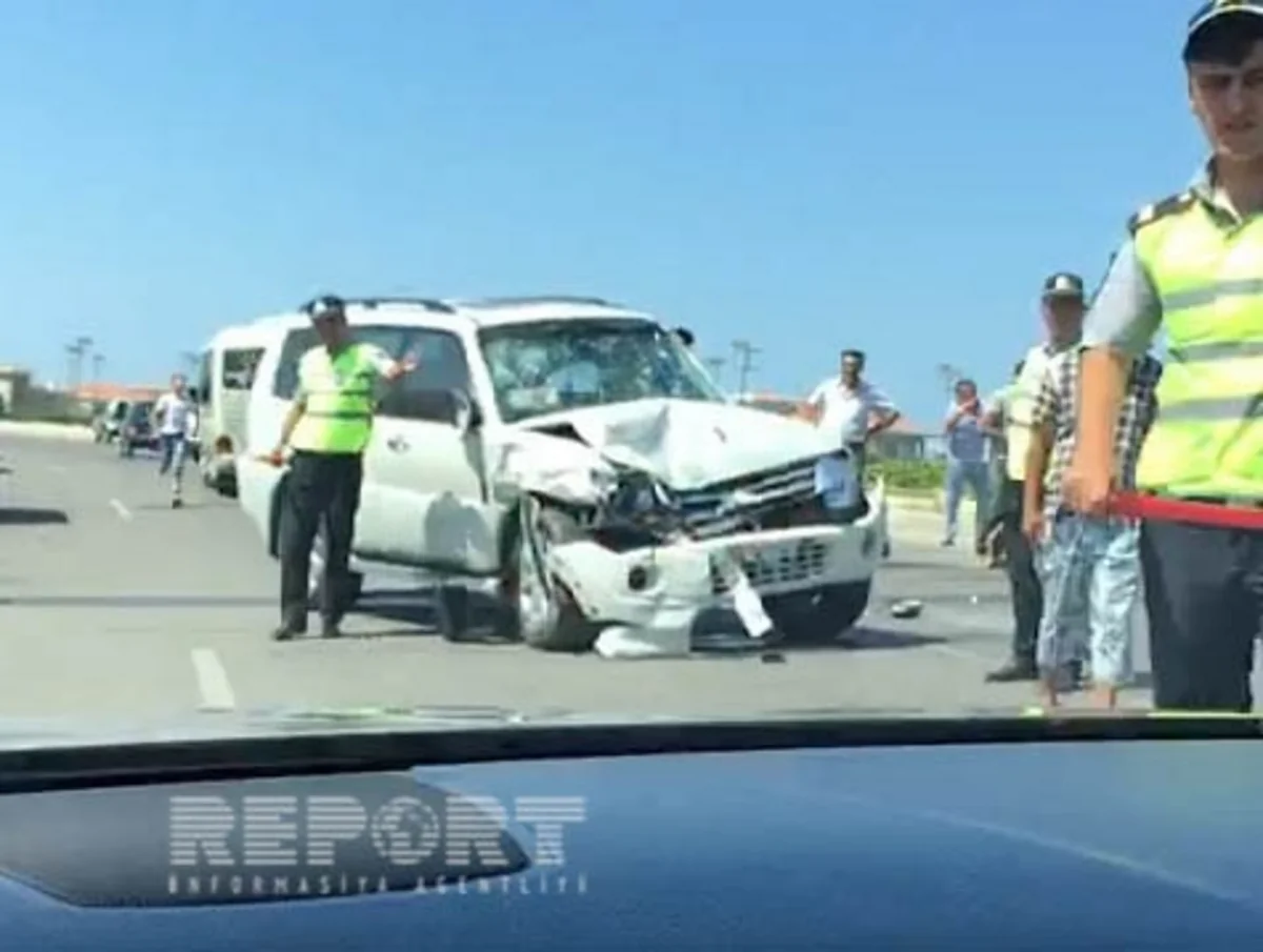 ​Bilgəhdə iki maşının toqquşması ilə nəticələnən yol qəzası baş verib - FOTO - VİDEO