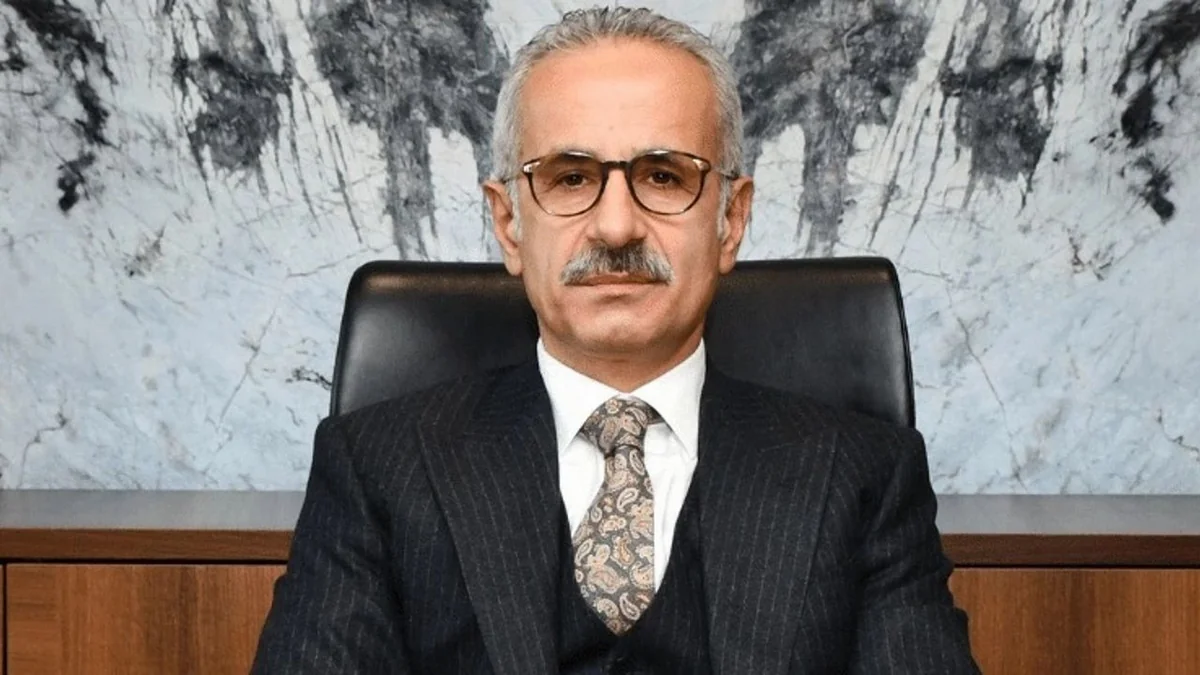 Türkiyəli nazir: “Azərbaycanın Zəfər bayramı Qarabağ torpaqlarının azadlığının simvoludur”