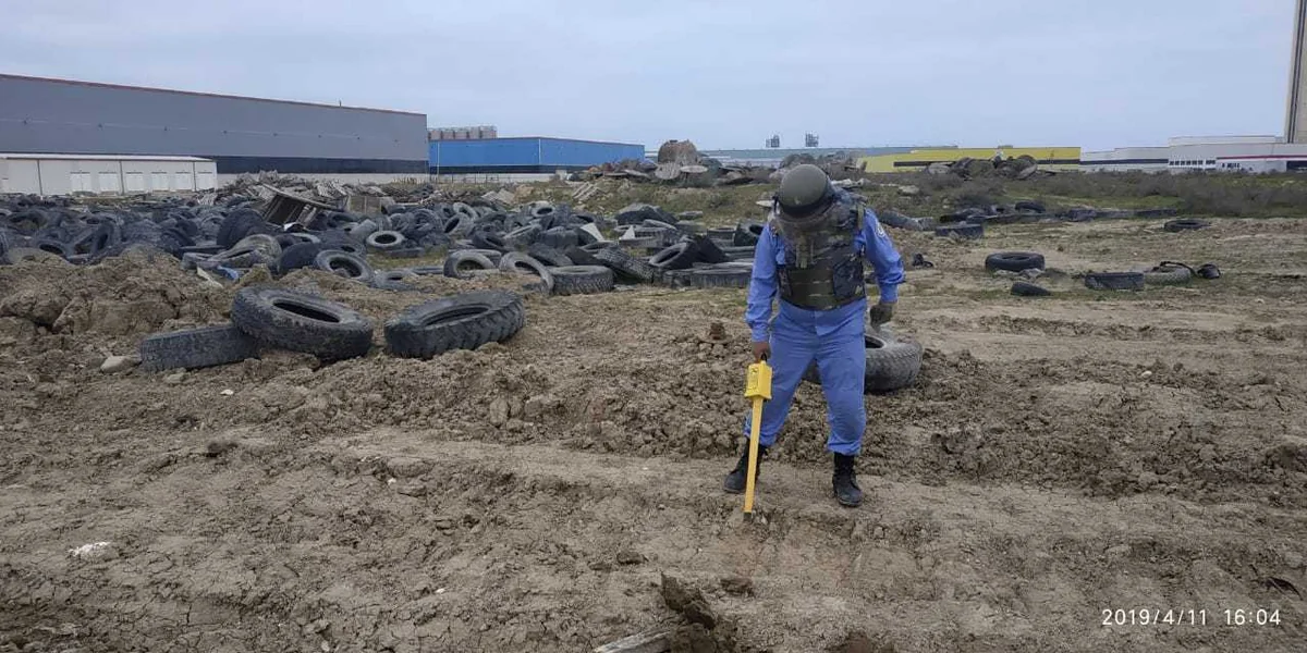 Sumqayıtda 6 top mərmisi tapılıb