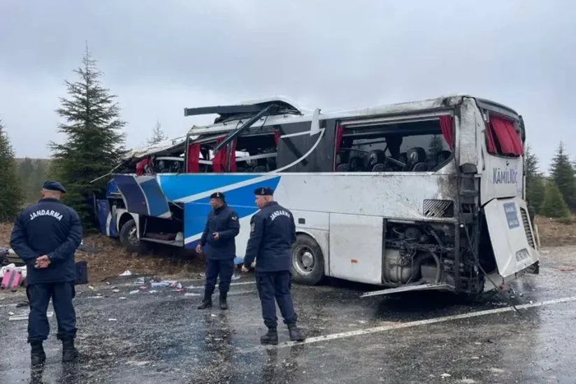 Türkiyədə avtobus aşıb, ölən və yaralananlar var
