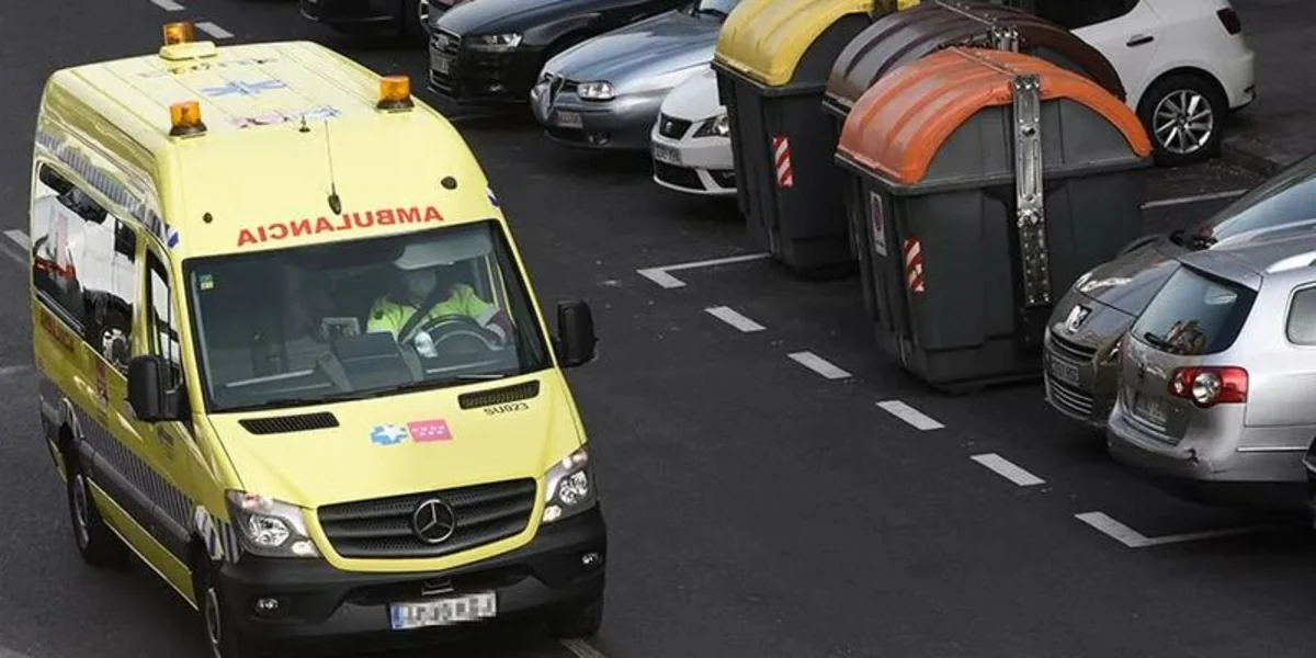 В Испании девять человек пострадали при наезде машины на террасу бара