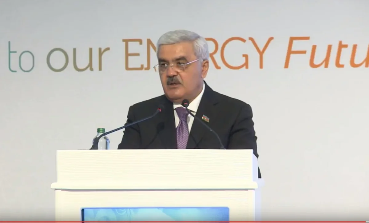 Rövnəq Abdullayev: SOCAR iki qardaş xalqın rifahı naminə irihəcmli sərmayə layihələrini davam etdirəcək
