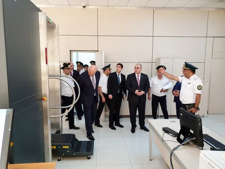 DGK sədri Biləsuvar gömrük postunda mövcud vəziyyətlə tanış olub