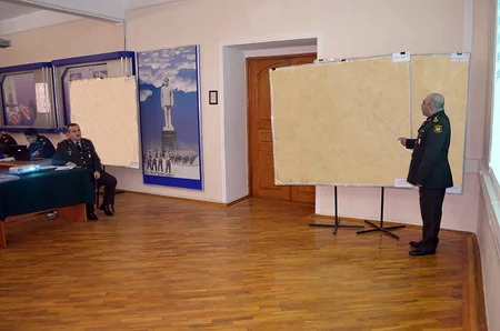 Hərbi Akademiyada NATO ekspert qrupunun iştirakı ilə seminarlar keçirilib