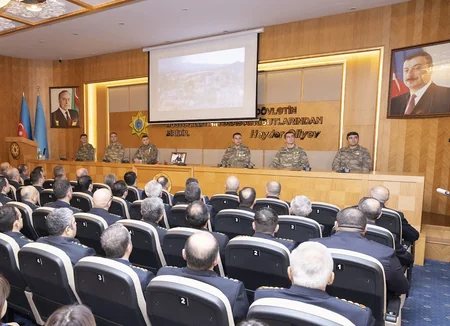 Dövlət Gömrük Komitəsində Zəfər Günü münasibətilə təntənəli mərasim keçirilib