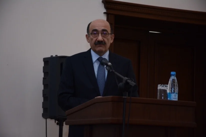 Kitabxanaların ödənişsiz məcburi nüsxələrlə təchizatı ilə bağlı respublika müşavirəsi keçirilib