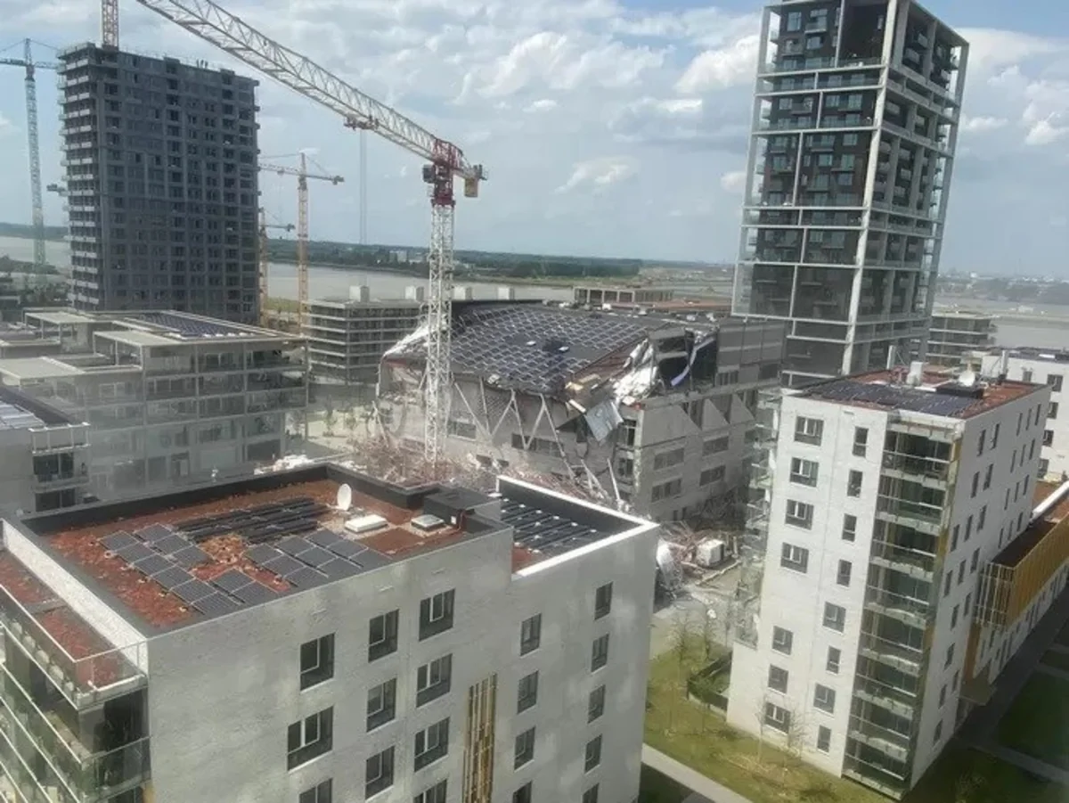 В Бельгии обрушилось здание школы