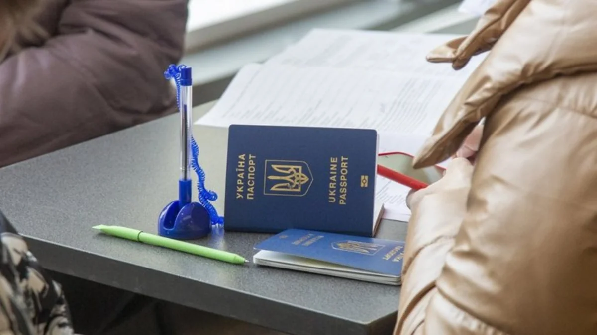 Latviya ukraynalı qaçqınların yerli dili öyrənməsinə 4,7 milyon avro xərcləyəcək