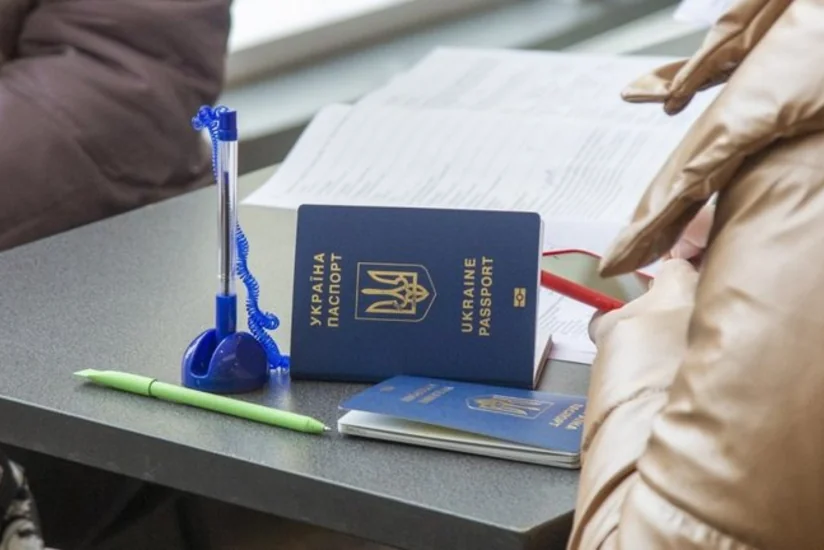 Latviya ukraynalı qaçqınların yerli dili öyrənməsinə 4,7 milyon avro xərcləyəcək