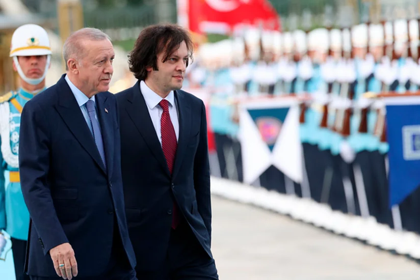 Ərdoğan: BTQ-nin yenidən işə salınması istiqamətində işləri davam etdiririk
