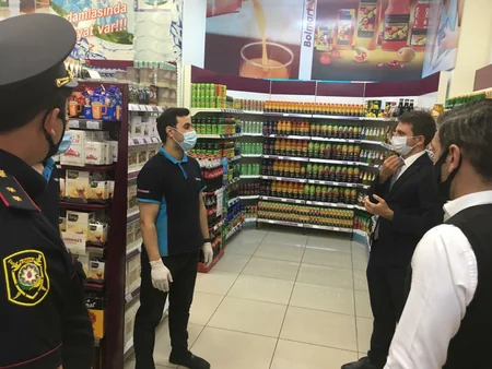 Bakıda marketlərdə reyd keçirilib, cərimələnənlər var